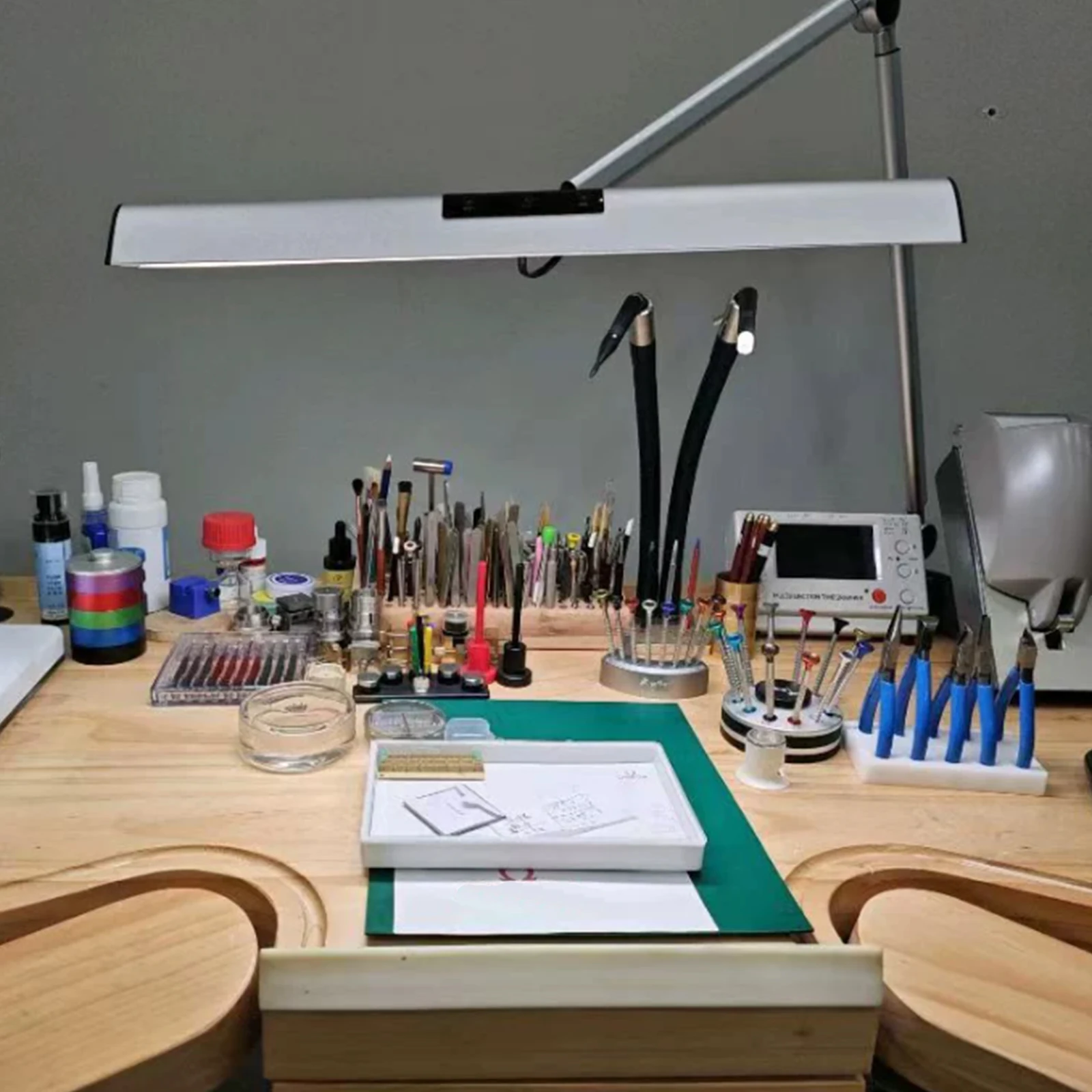 Watch repair tool lamp, watchmaker, 30W watch repair desk lamp, for workbench use, phone repair, watch repair