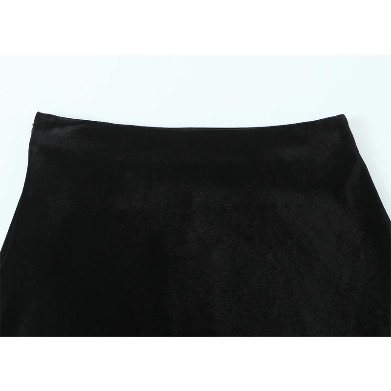 YENKYE セクシーなレーストリム非対称ベルベットスカート女性のための 2026 春ミッドライズブラックミニスカート