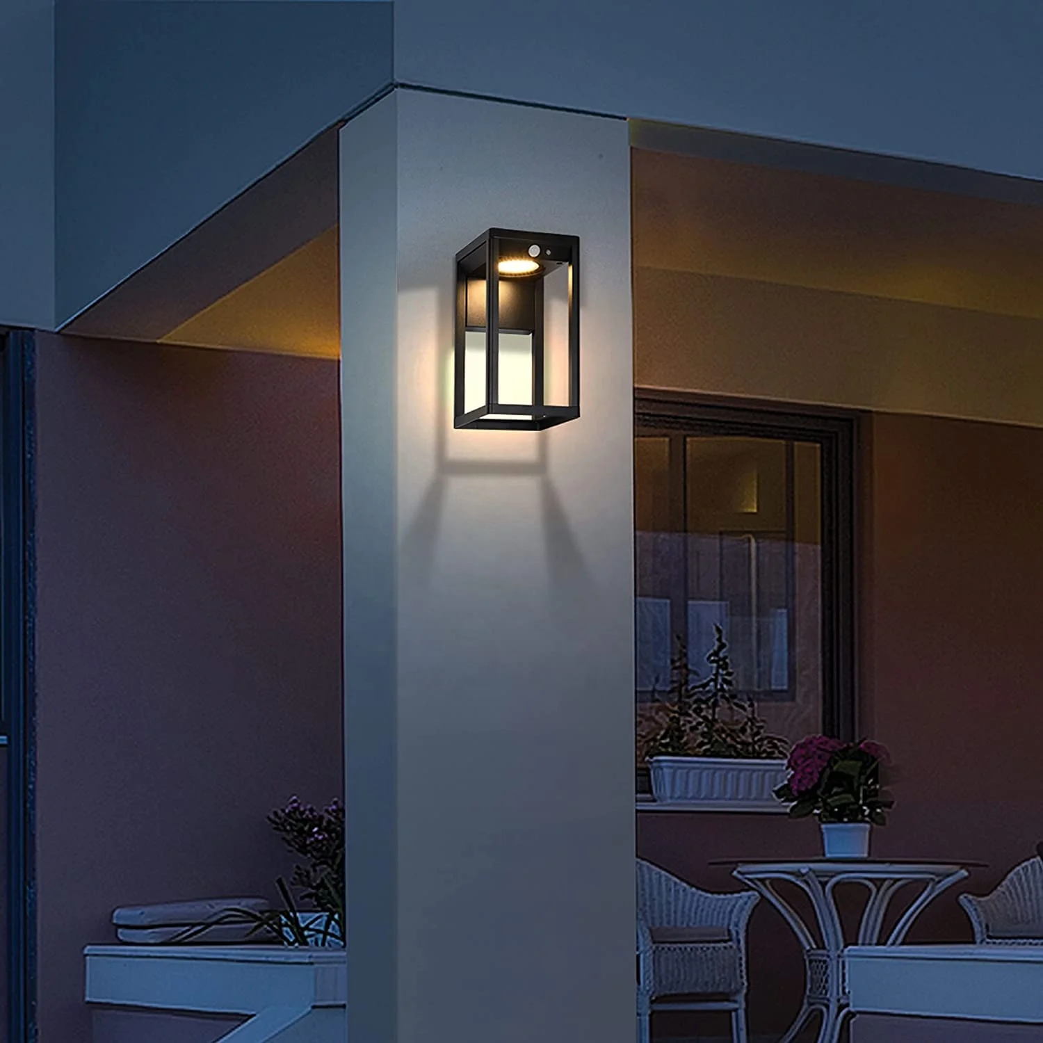 

60W Outdoor Solar Wall Light with Motion Senor IP44 Waterproof Decorative Wall Lamp Dusk to Dawn Aluminum Solar Sconce Light