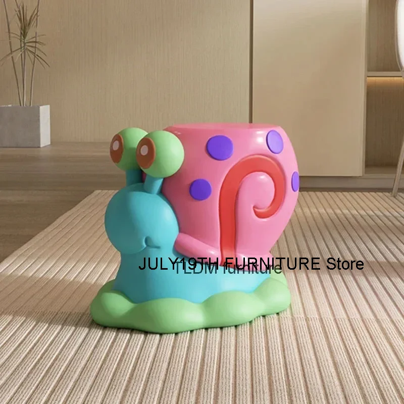 Nordic Fiberglass Shoe-changing Stool for Living Room Creative Snail Stools Light Luxury Household Ottoman for Children's Room