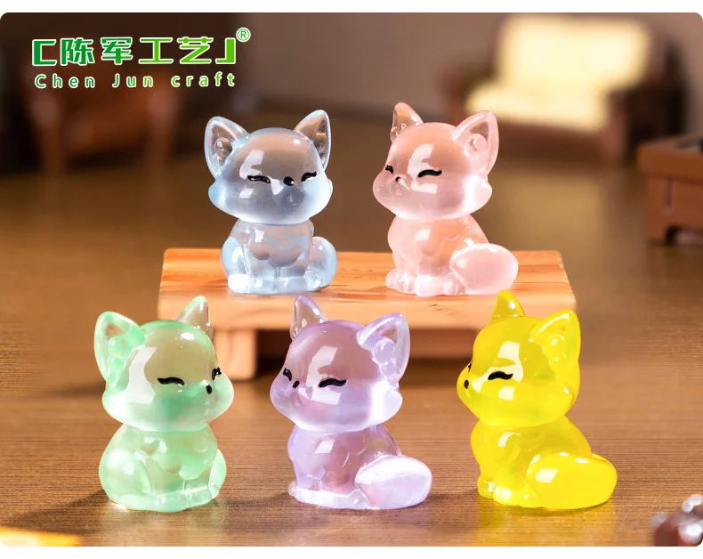 

18 Pcs Mini Landscape Fox Figurines Decorative Resin Ornaments Glow in Dark Small Animals DIY Crafts