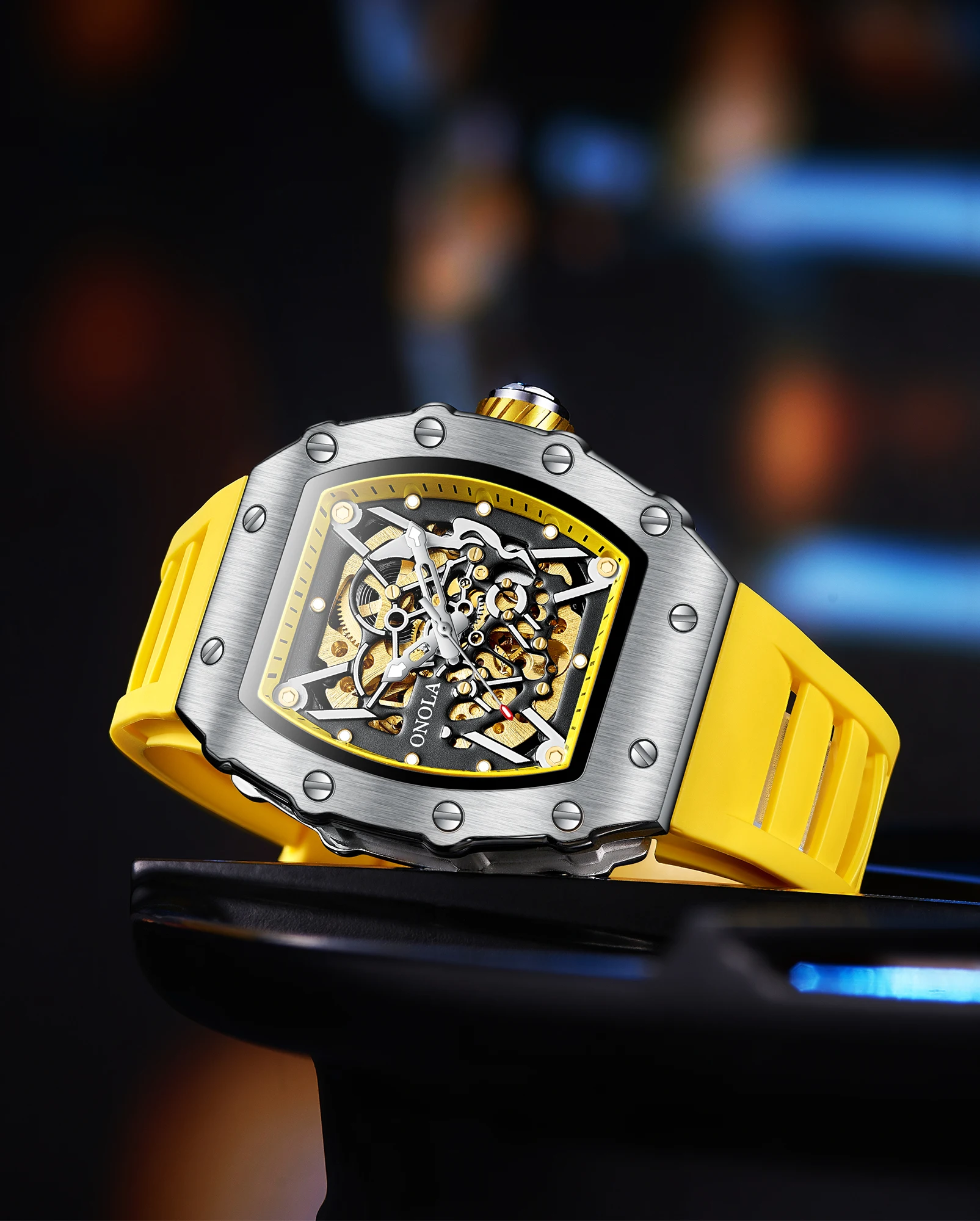 ONOLA ساعة جديدة للرجال موضة الأعمال ساعة اليد التلقائية مربع جوفاء عادية فاخرة مقاوم للماء ساعات ميكانيكي