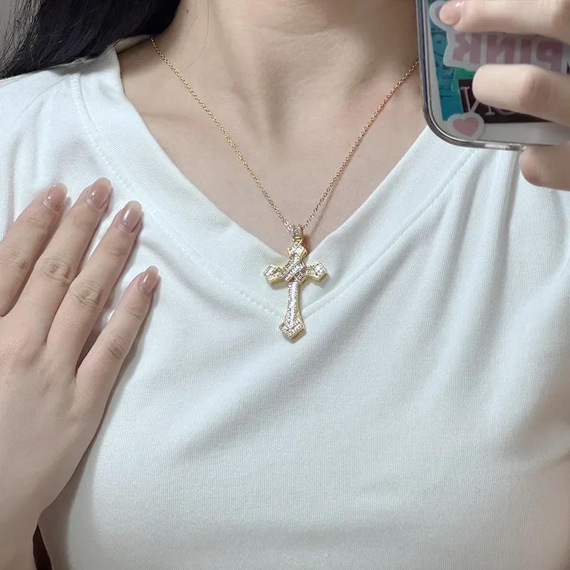 MDL Moissanit1 نمط الصليب قلادة مبالغ فيها الرجال النساء زركونيا قلادة مطلي 18 كيلو الصليب المجوهرات