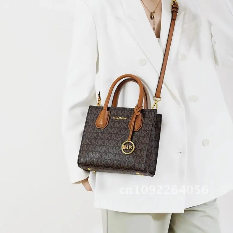 Рисунок 6 - Новая модная женская большая сумка