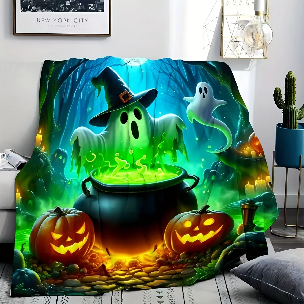 Contemporary Halloween Ghost and Pumpkin Print Throw Blanket - Soft Skin-Friendly Leisure Sofa Blanket for Bedroom, Office
