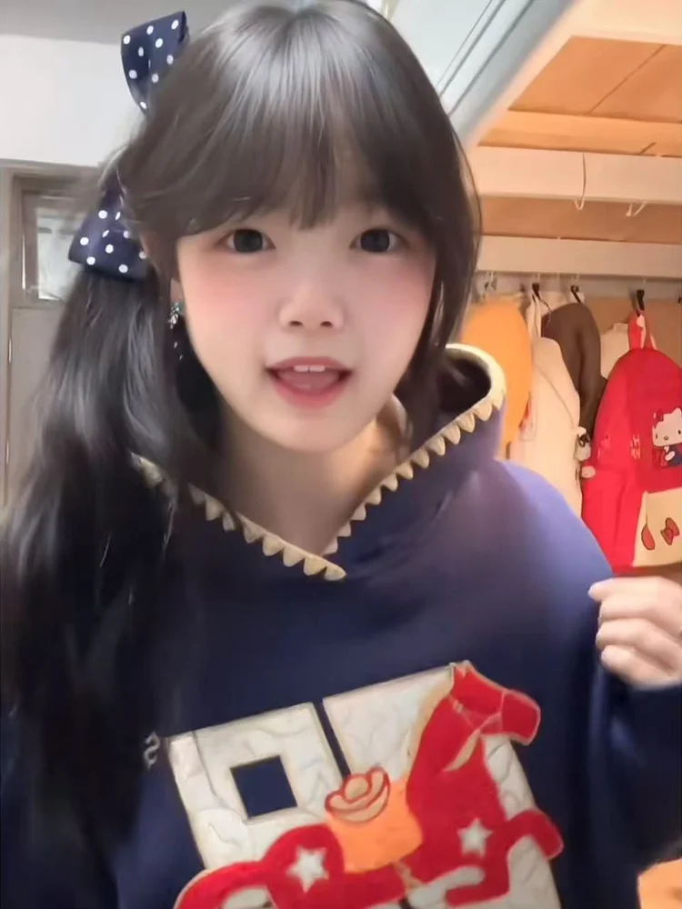 

Американская уличная толстовка-худи для женщин, осенне-зимняя, на флисовой подкладке, свободного кроя, для пар, с вышивкой и пэчворком, в уличном стиле