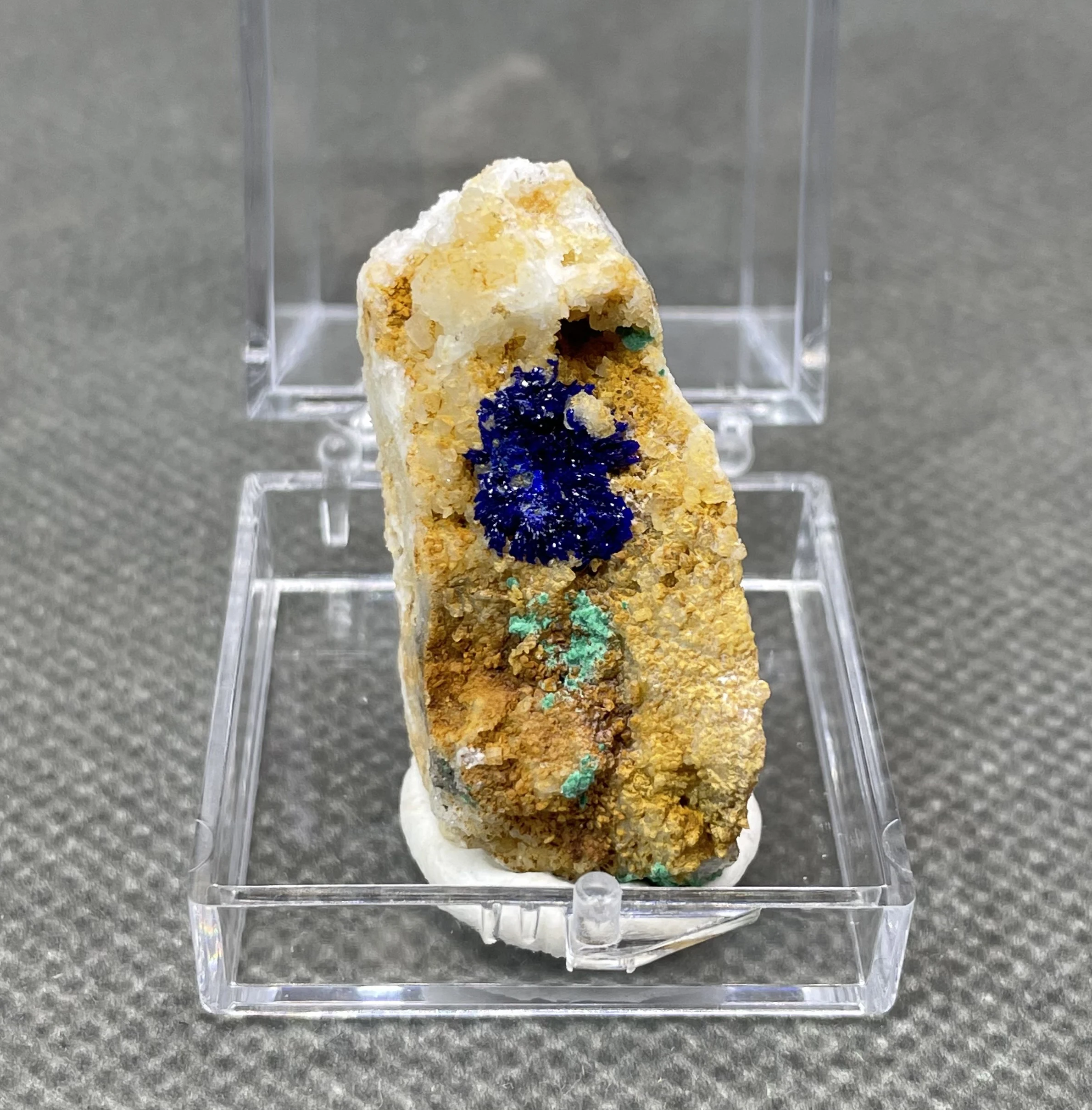 NEW! 100% Natural rare GuiZhou azurite mineral specimen crystal Stones and crystals Healing crystal + box size 3.4cm