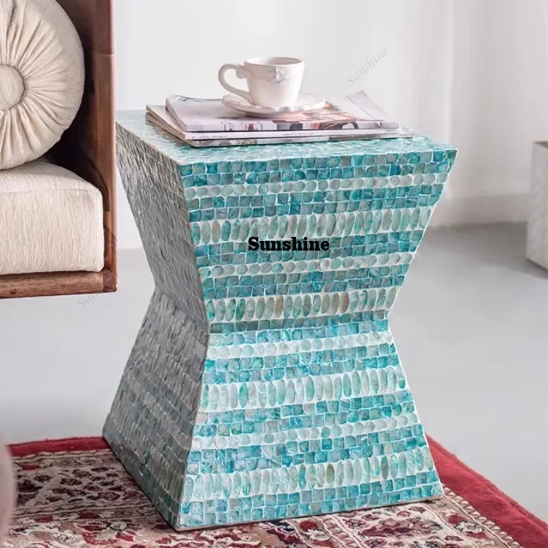 YHigh-end Light Luxury Handmade Collage Shell Small Coffee Side Table Sofa Side Table Living Room Bedside Table Ornaments