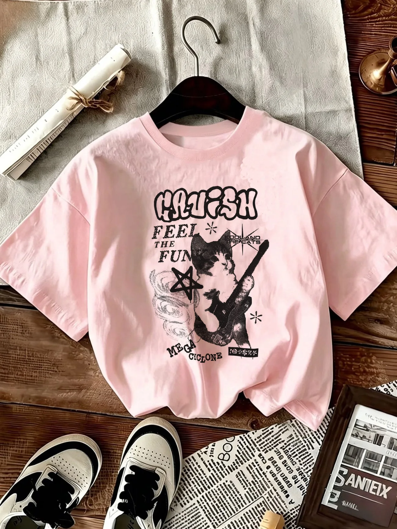 Funny Cartoon Trendy Kawaii Cat Print T-shirt Women's Summer Round Neck Cute Cat Y2K Graphic Tee Summer Casual Woman Clothing