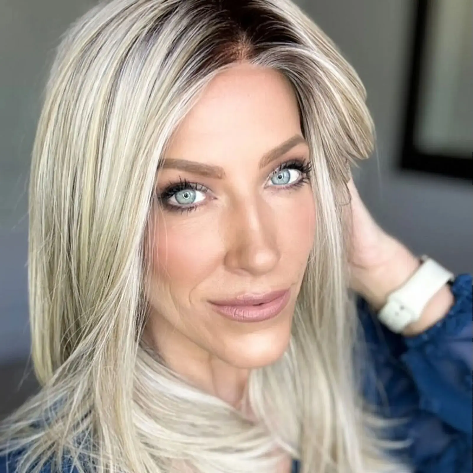 شعر فاخر طبيعي مستقيم الاصطناعية الدانتيل الباروكات أمامي أومبير الكتف الرماد شقراء الاصطناعية الدانتيل الباروكات أمامي ألياف سمراء #1