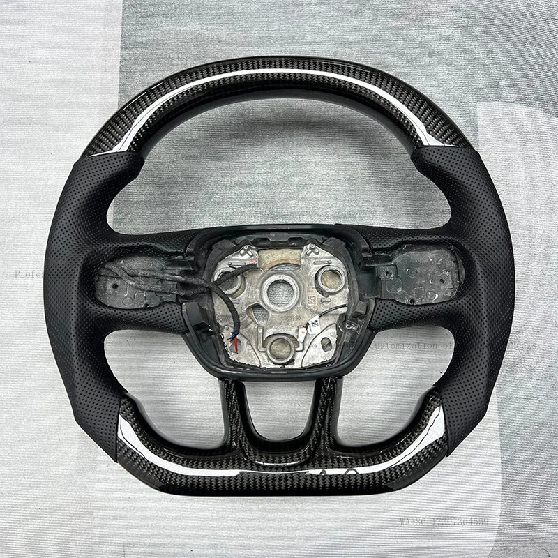 Source factory assembly processing suitable for NIO car carbon fiber steering wheel modification and customiz