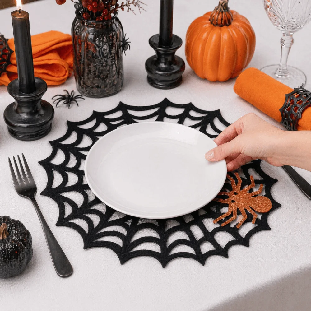 Non-slip Halloween Spider Web Placemat Waterproof Hollow Out Spider Web Coaster Heat-Insulating Soft Felt Cup Mat Dining Table