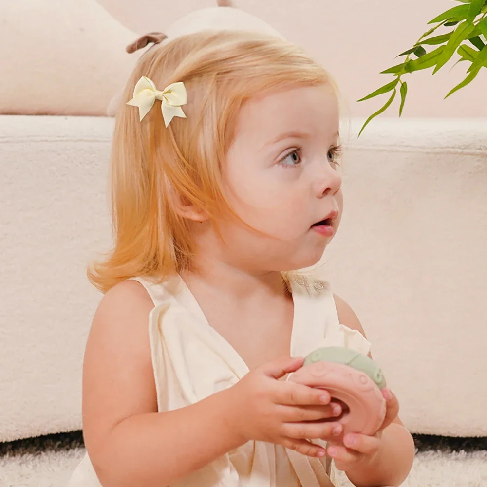 10 ชิ้น/เซ็ตน่ารัก Bows คลิปผมเด็กสี Candy สําหรับสาวเจ้าหญิง Hairpins Barrettes เด็ก Grosgrain อุปกรณ์เสริมผม
