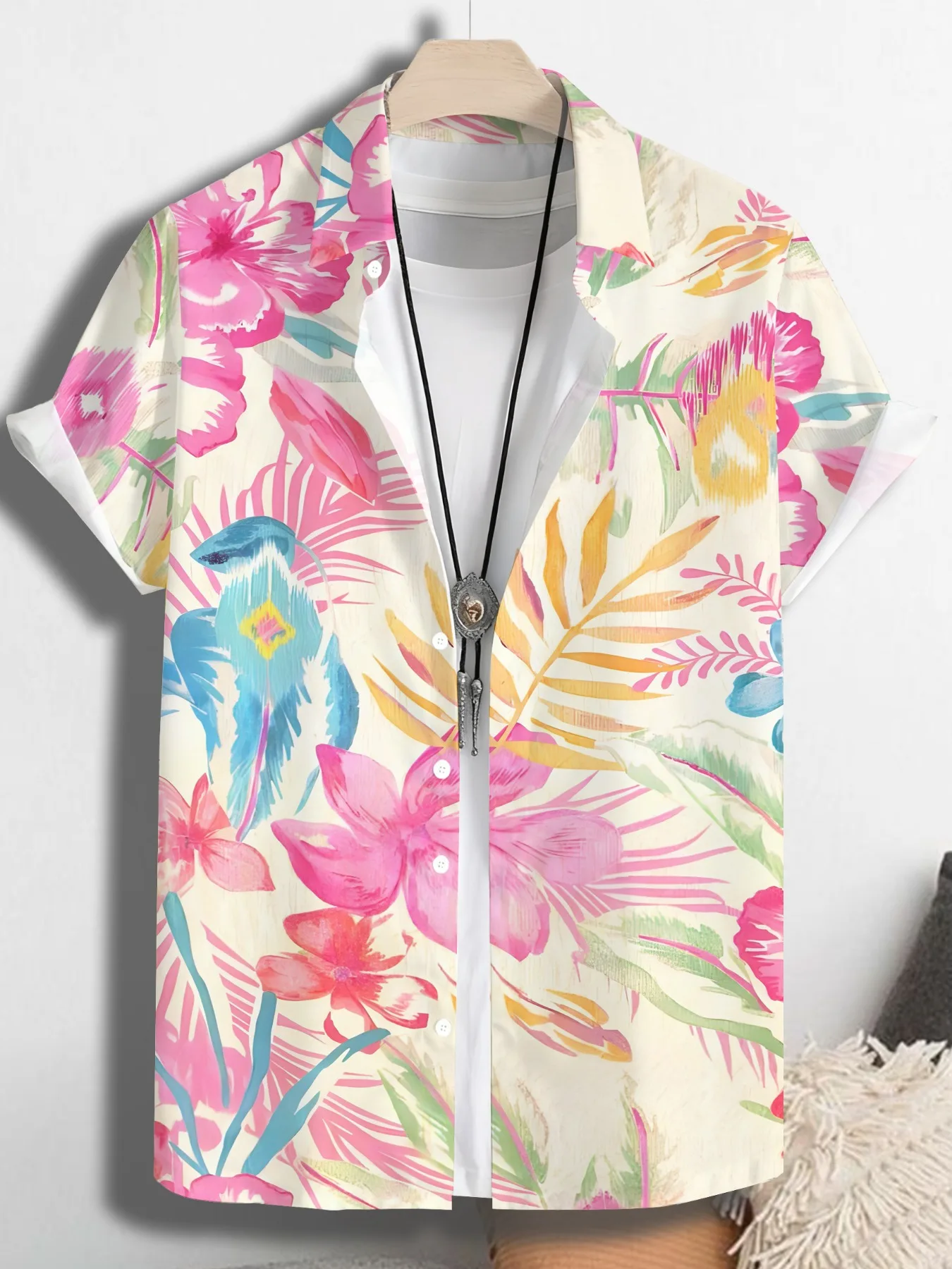 Men Watercolor Tropical Floral Leaf Print Turn Down Collar Short Sleeve Shirt Cream‑Base Beach Vacation Top
