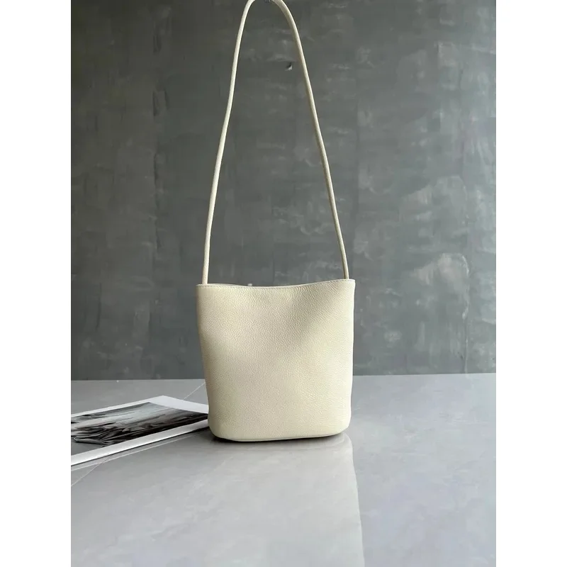 Bucket Bag Women Premium Cowhide Leather Soft Simple Versatile Casual Shoulder Crossbody Bag Durable Design