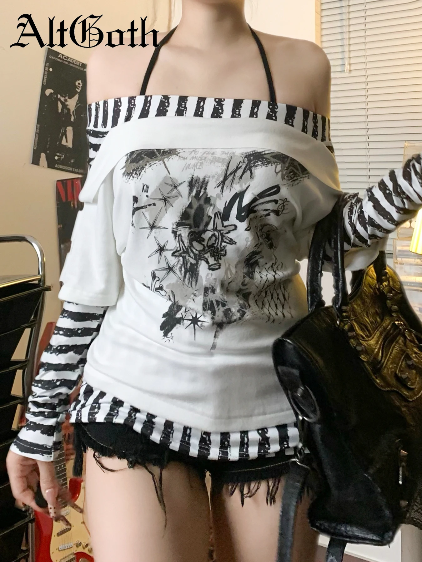 

AltGoth Vintage Y2k 90s T-shirt Women Mall Gothic Streetwear Harajuku Grunge Printed Off The Shoulder Fake Two Piece Tee Tops