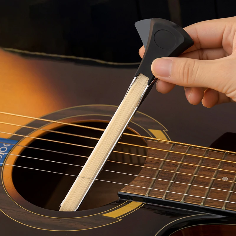 Gitarrenbogen macht Ihre Gitarre zu einer Violine. Lustige und kreative Werkzeuge für Stahlsaiteninstrumente – Detail 1