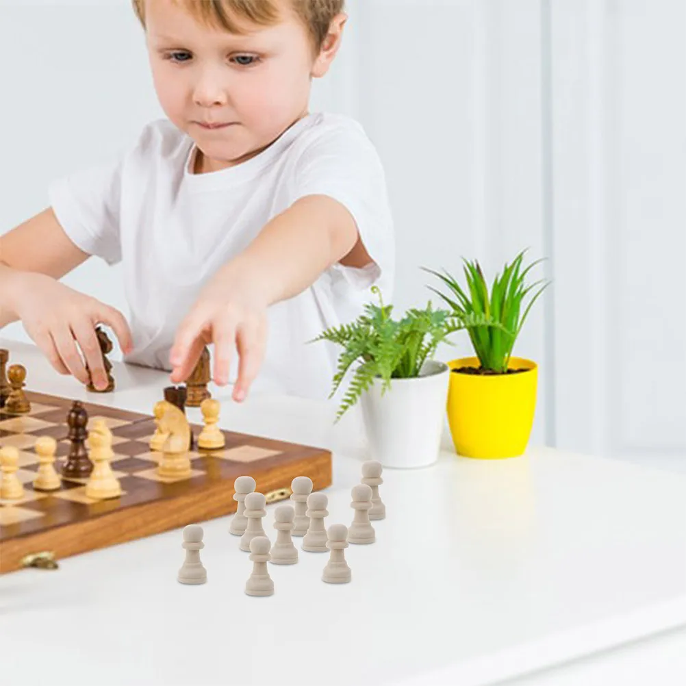 

Набор из 32 шахматных фигур из неокрашенного дерева, гладкая поверхность, легкие, пустые деревянные шахматные фигуры для самостоятельной росписи (DIY)