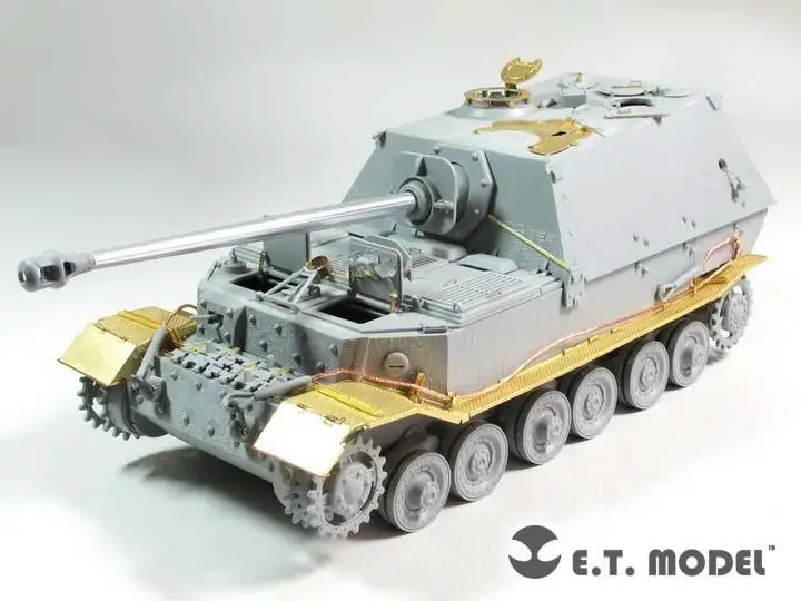 ET Model E35-189 WWII German Elefant Schwerer Jagdpanzer Basic