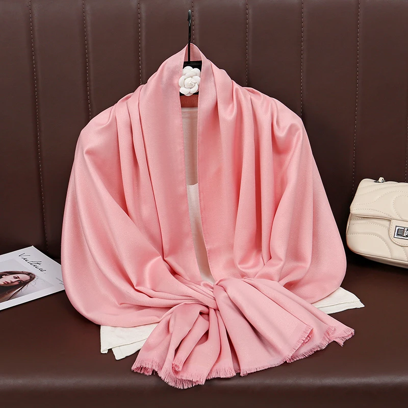 

2025 Echarpe Jacquard Bufanda Pour Femme, Imprime Chale Long Soyeux, Echarpes De Voyage Ethniques a Franges