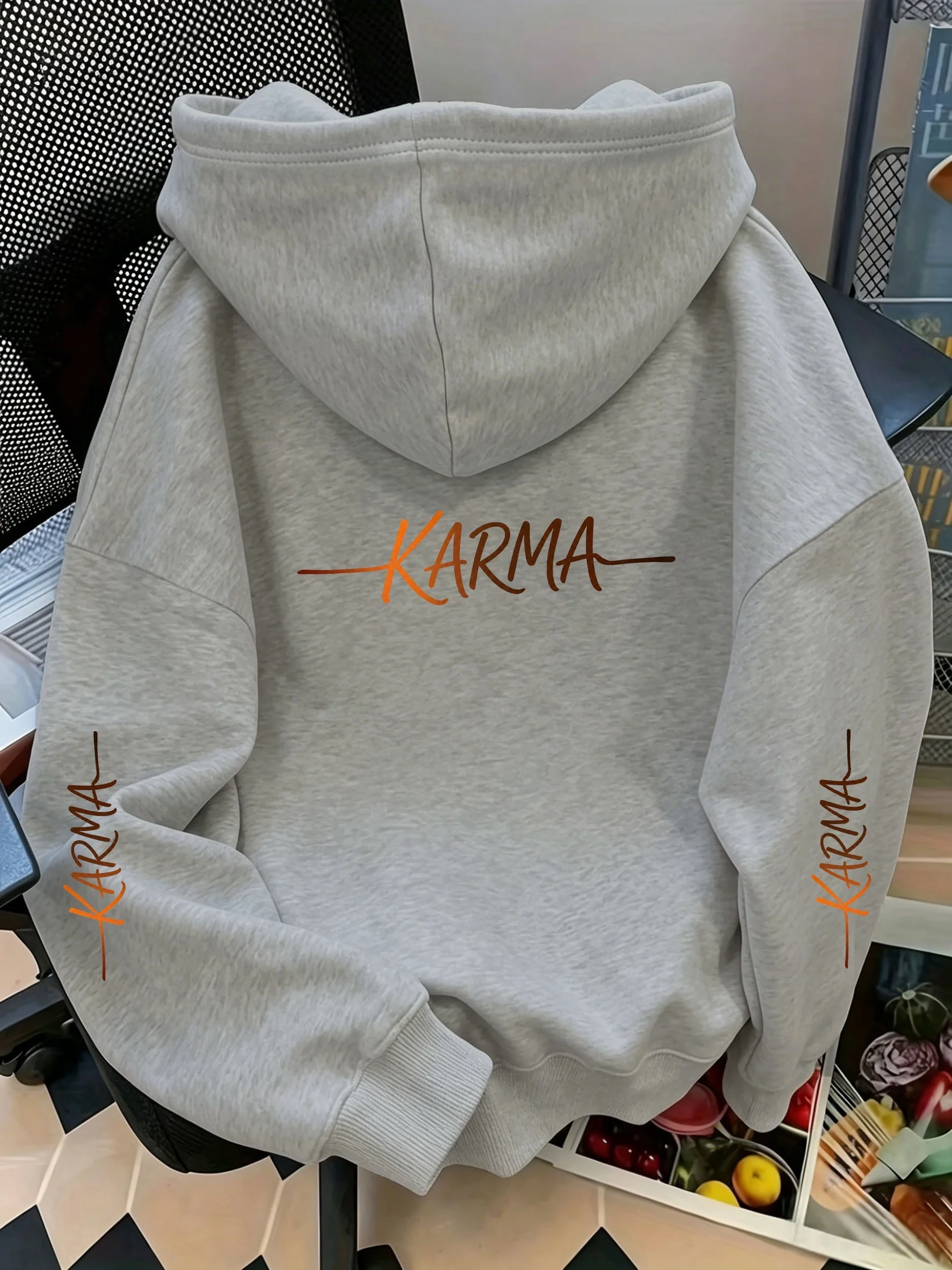 KARMA Hand Lettered Artistic Gradient Font Print Hoodies Women's Vintage Style Pocket Sweatshirts Causal Pullovers Clothes Femme