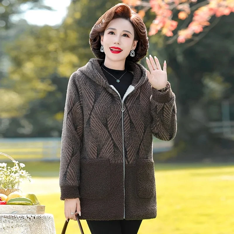 Fashion Mother Winter Mink Velvet Thick Coat New Hooded Printing Middle-aged And Old Ladies Warm Cotton-padded Jacket Tide 5XL.