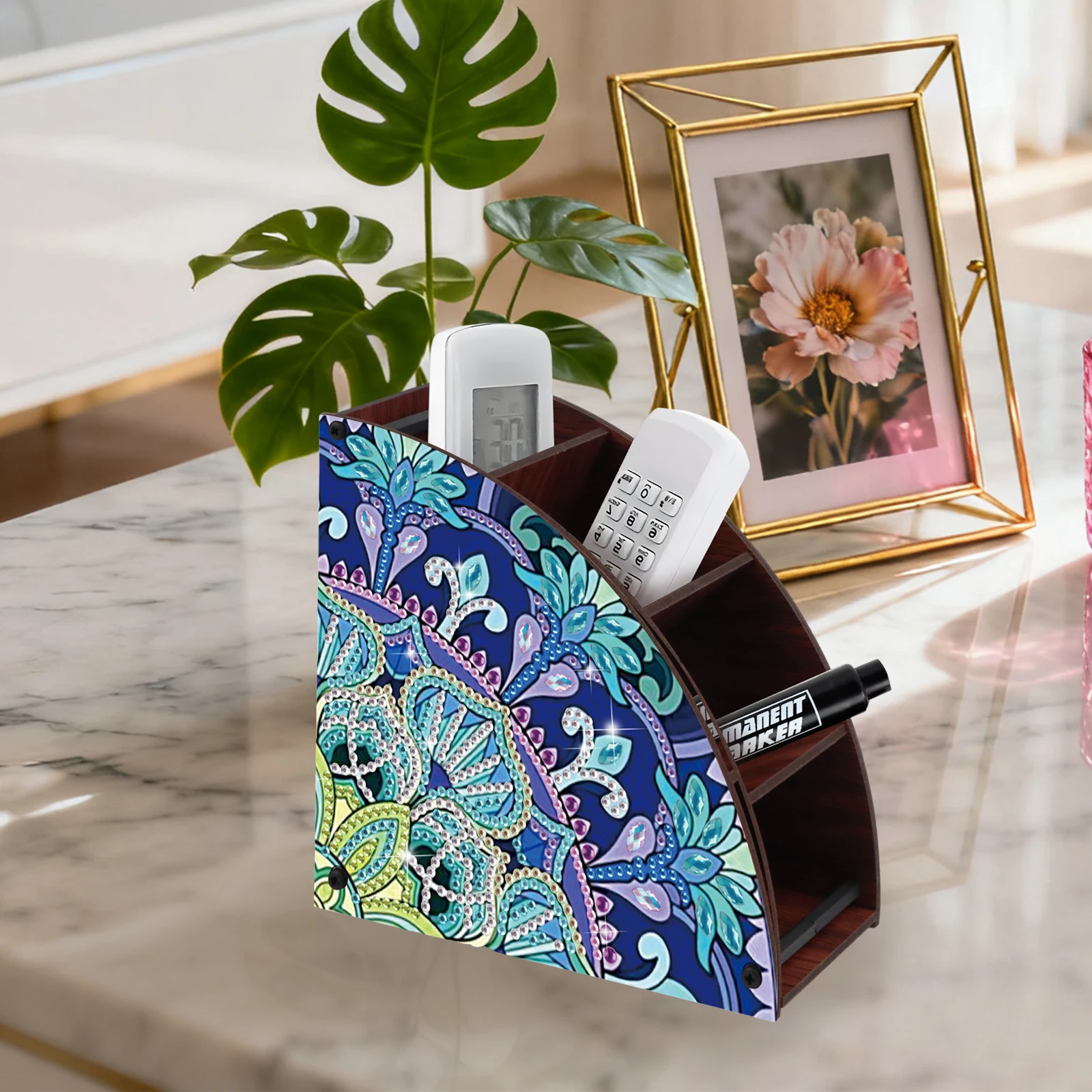 

DIY Diamond Painting Kit Triangle Shaped Organizer Box Floral Wooden Storage Box (A)