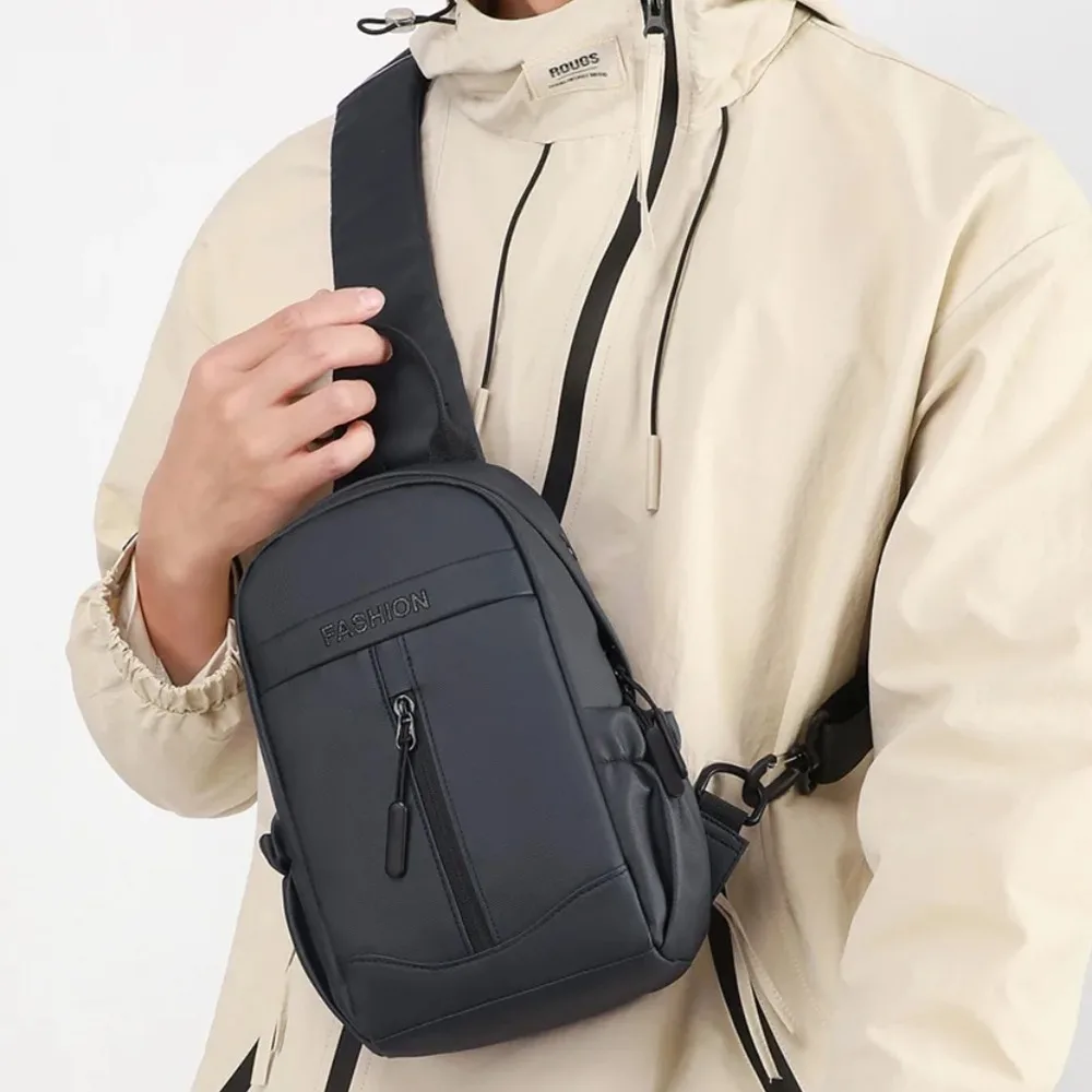 

Casual Men's Chest Bag Commuting Waterproof Male Crossbody Bag Breathable Adjustable Strap Nylon Sling Backpack