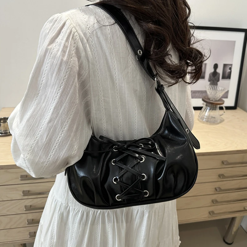Schicke Schleifendesign Halbmond-Form Umhängetasche Y2K Vintage-Stil Hobo Handtasche für Damen Täglicher Gebrauch – Detail 9