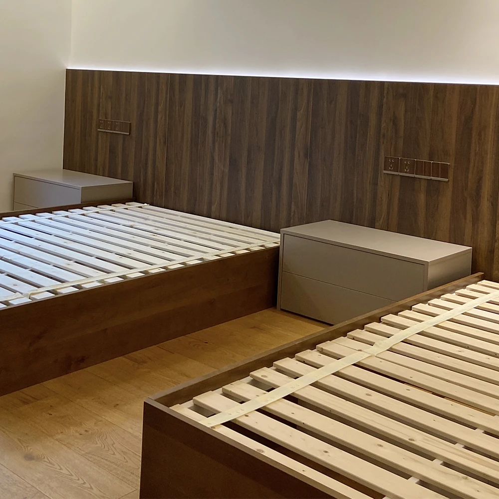 إطار سرير فردي من خشب البلوط الصلب مخصص مع لوح رأسي خشبي لأثاث غرف نوم المسنين #1