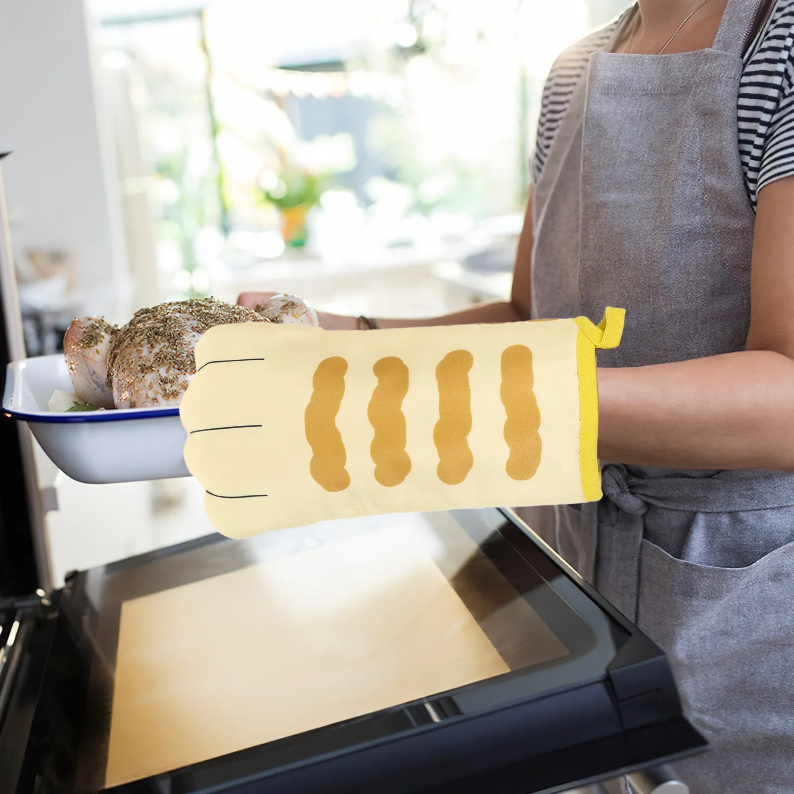 

Heat Resistant Kitchen Oven Mitts Anti Scald Gloves Comfortable Design High Heat Protection for Baking Cooking Microwave Use