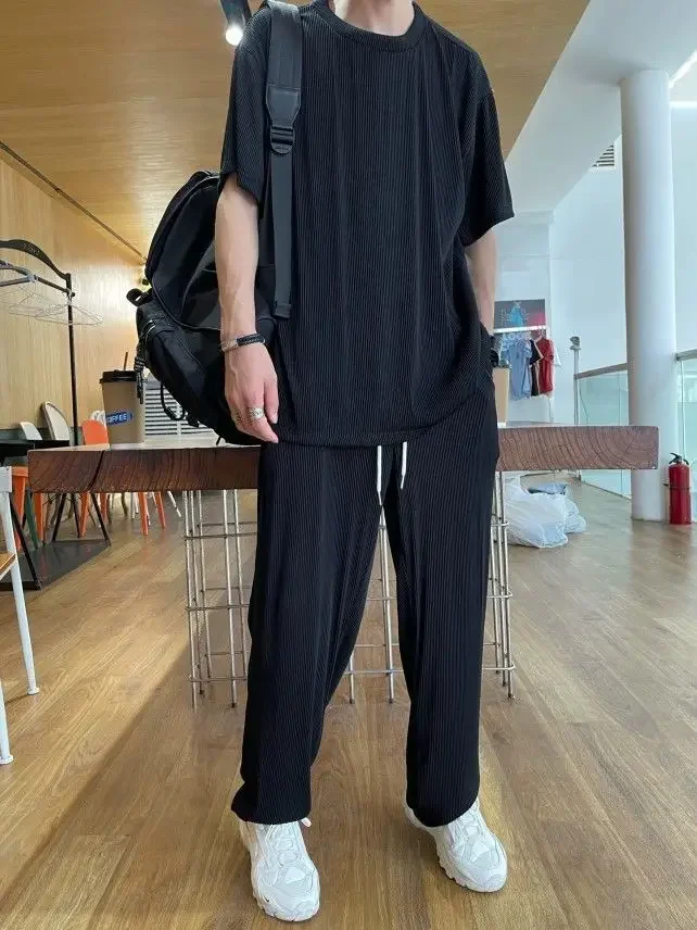 

Sports Suits Men's Pants Set Ice Silk Oversized Stylish Loose Essential New in Matching Slim Fit Cool Male T Shirt Trousers Sets