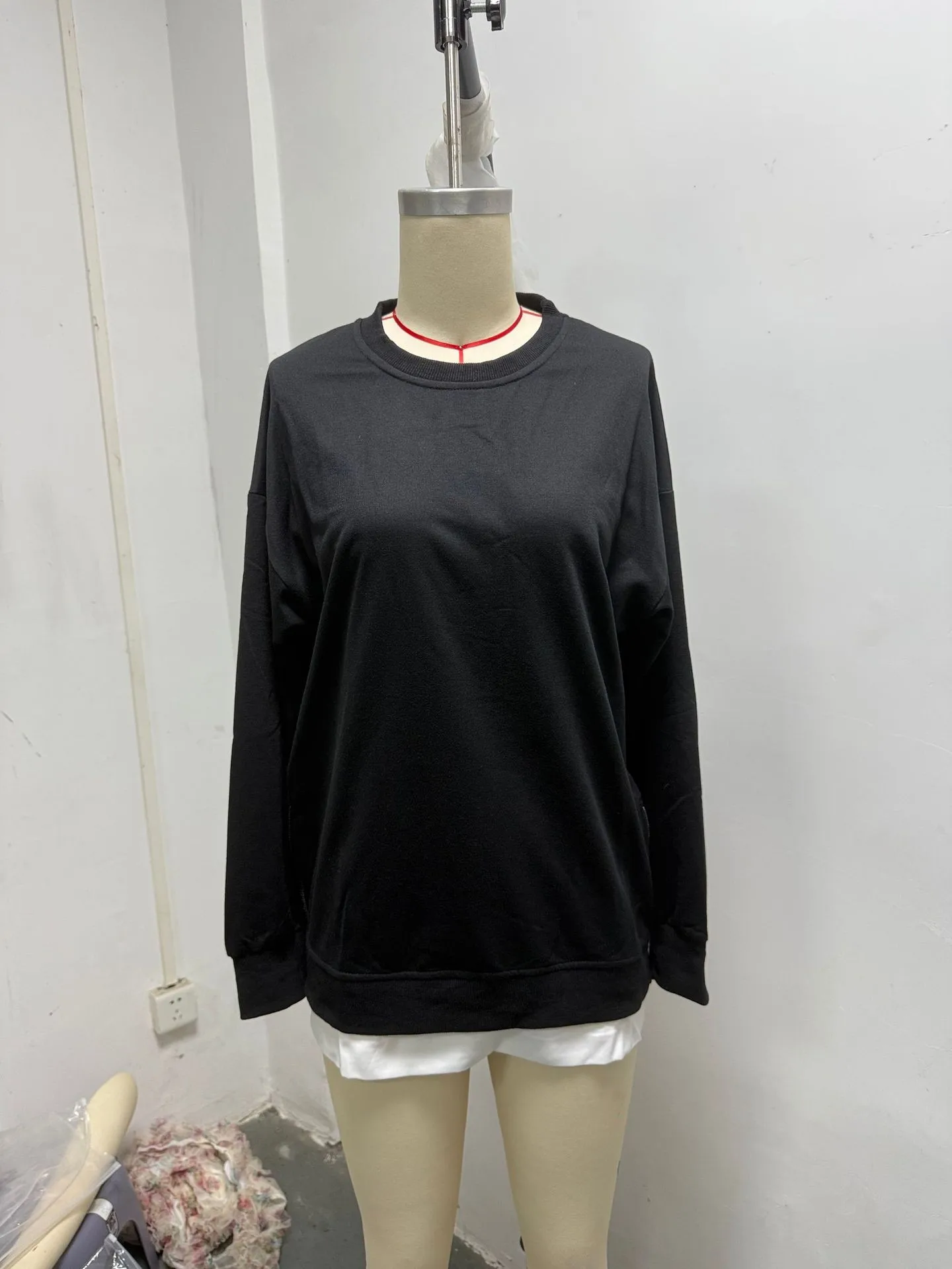 Style Pullover Hoodie Regular Fit Commute Style with Round Neck Asymmetrical No Hood Standard Length Single Women Sweatshirt