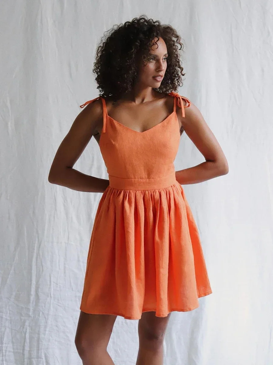 Wolfeel Abito estivo in cotone con cinturino per spaghetti Abito corto da donna in tinta unita chic con scollo a V Gonna corta slim fit da donna alla moda