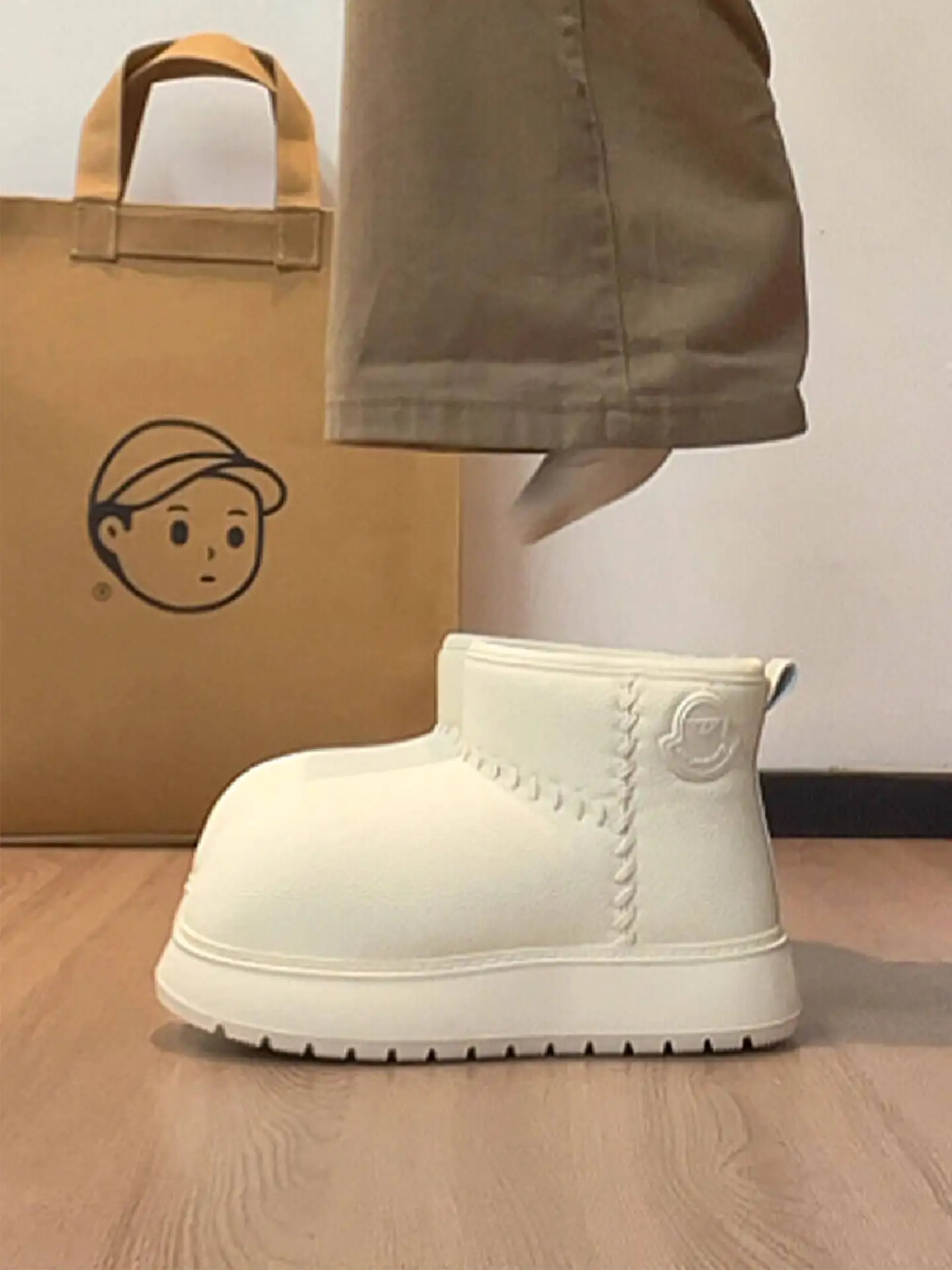 

Women Snow Boots 2025 Winter New Women's 5CM Platform Ankle Boots Fleece Lined Fur Integrated Warm Cotton Shoes