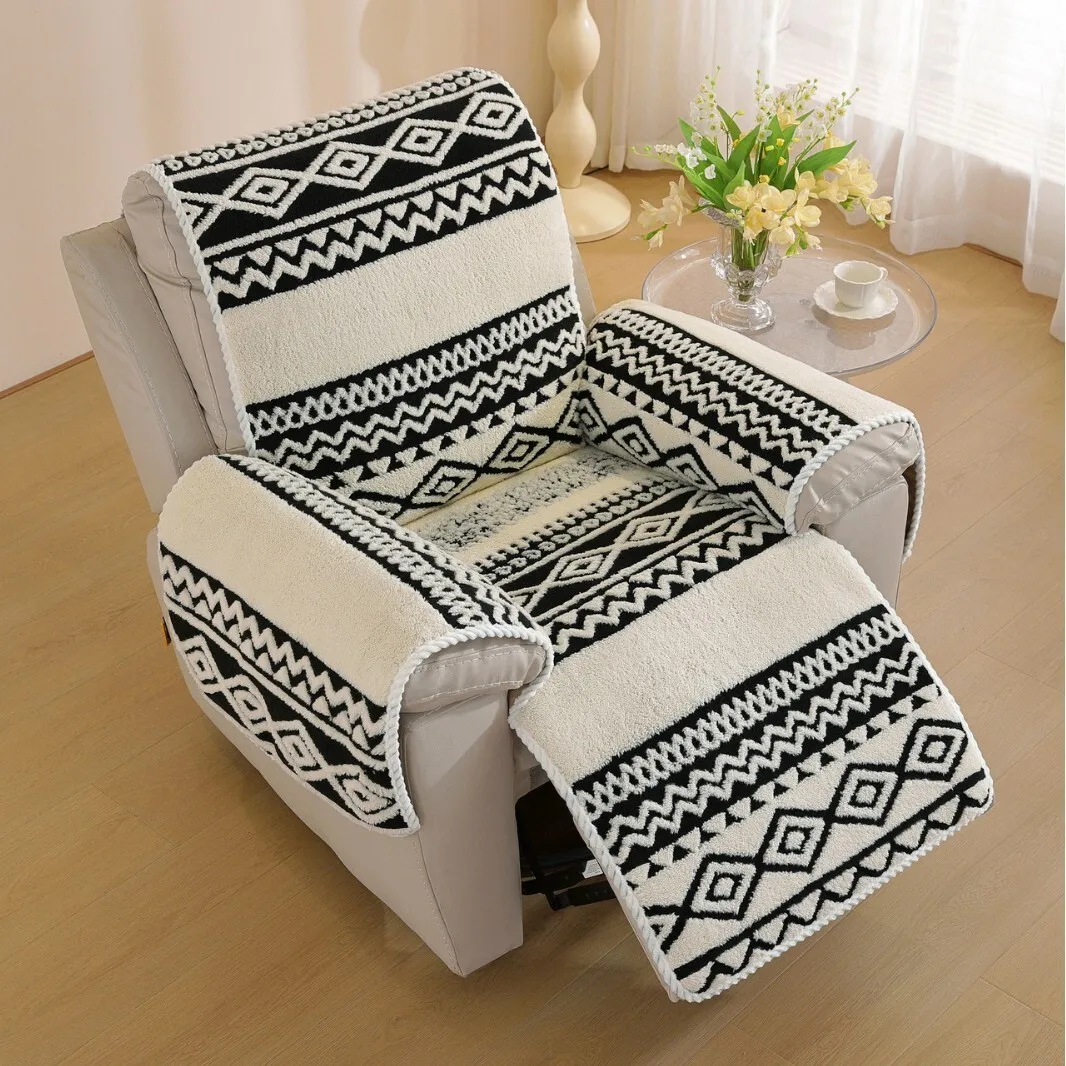 Flannel Single Recliner Sofa Cover Anti-Slip All-Season Integrated Electric Armchair Couch Covers Kids Pets Seat Sofa Slipcovers