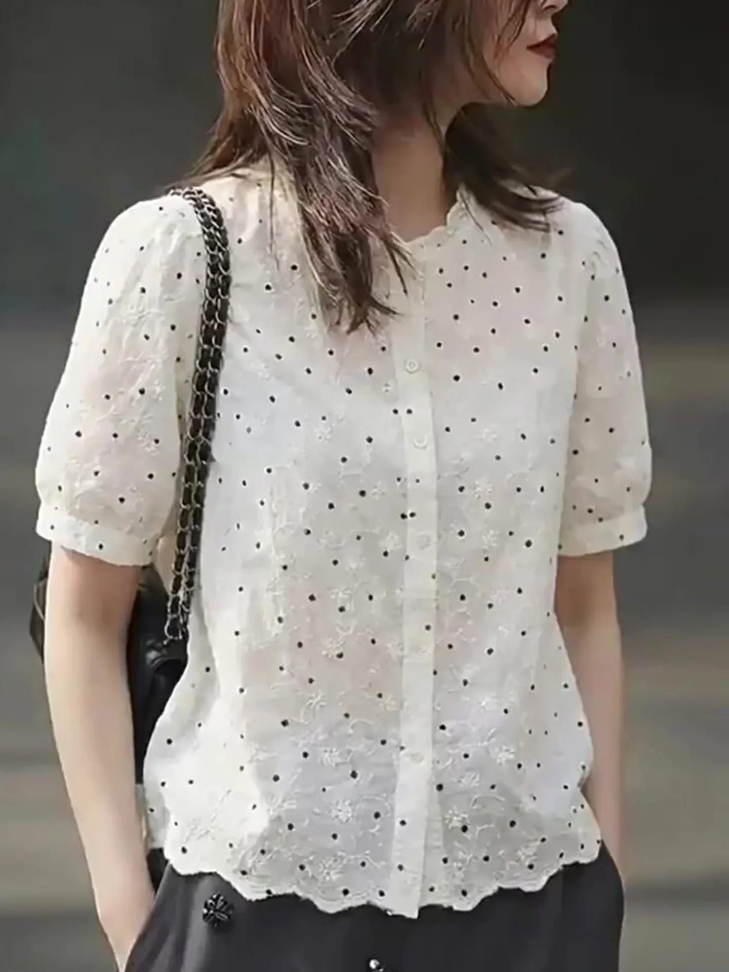 

Элегантная шелковая блузка в горошек с коротким рукавом, летняя модная модель на одной пуговице, прямого кроя, в корейском стиле, премиум-класса