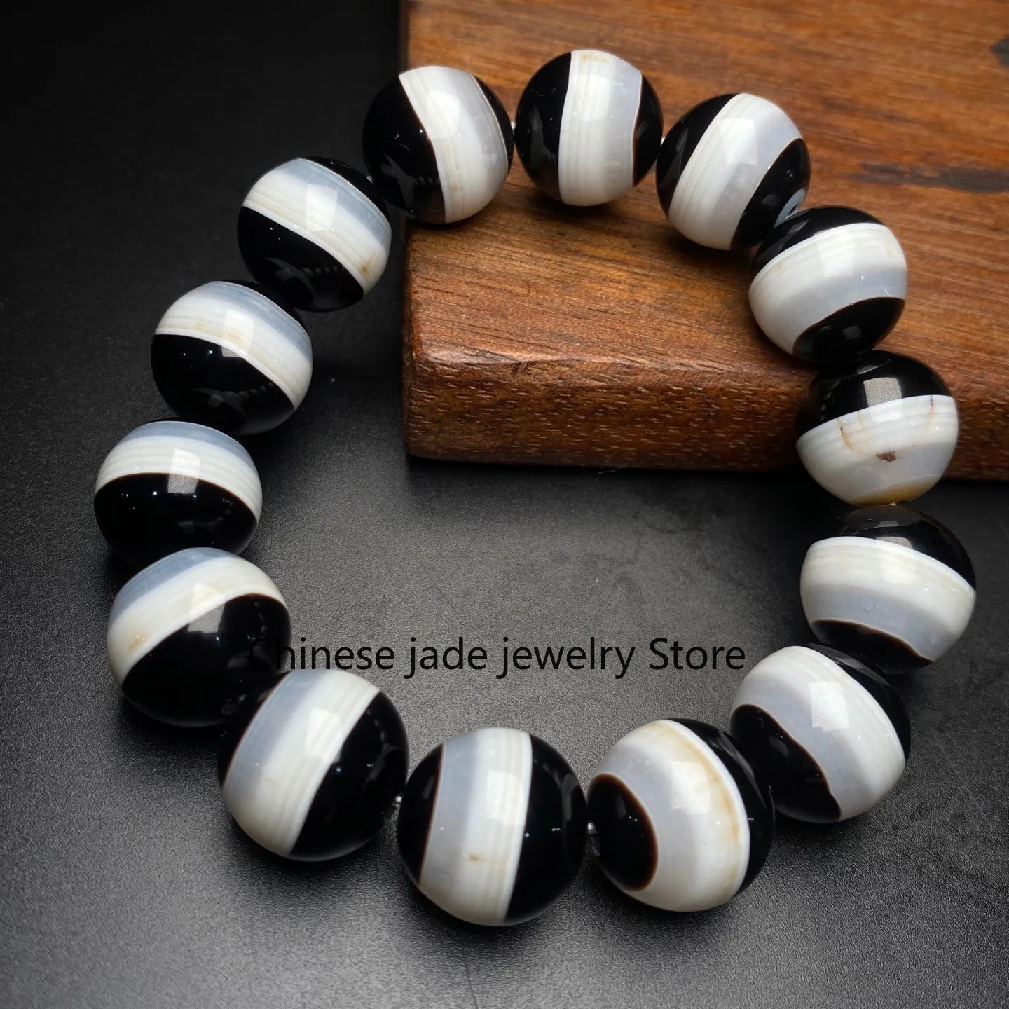 Unique Tibetan Natural Old Agate Dzi Healer Medicine Lines Beads Bracelet M0421