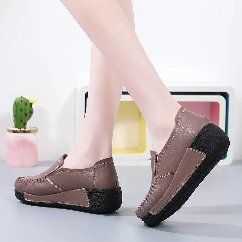 Leather Flat Shoes Women's 2024 Spring and Autumn New Bow Mom Shoes Soft Bottom Moccasins Flat Loafers