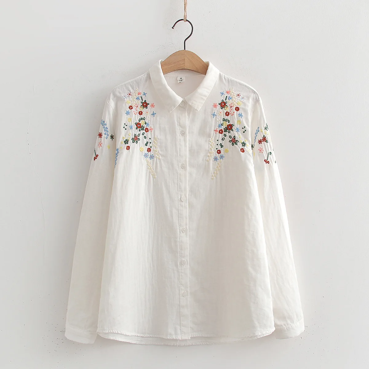 Camicia a maniche lunghe da donna con ricamo floreale 2024 autunno nuovo filato di cotone Casual camicette e top grigi bianchi femminili