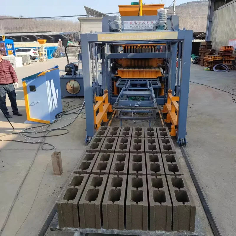 YG Factory QT4-18 Concrete Interlock Block Making Molding Machine Construction Cement Automatic Brick Making Machine Price Sale