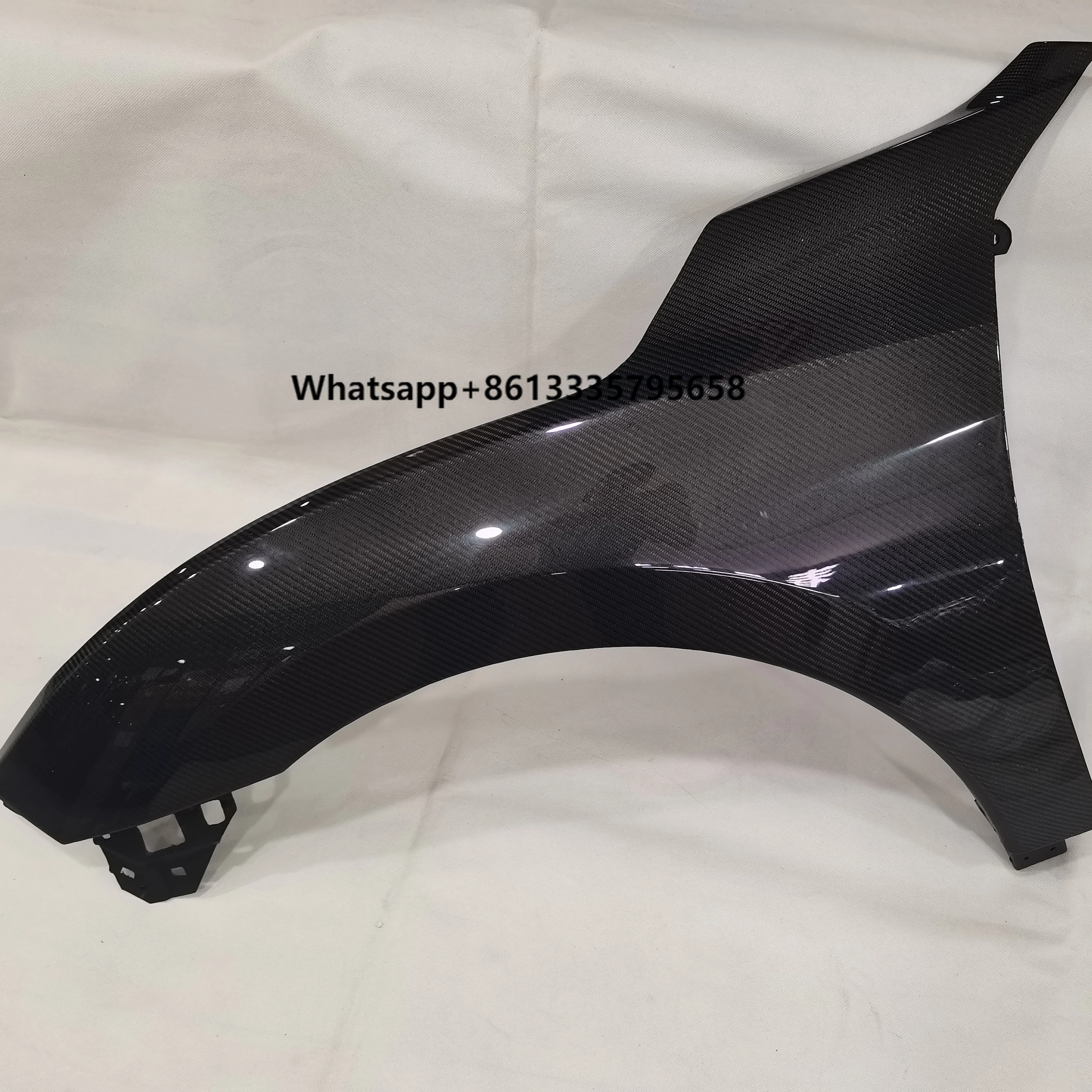 

Carbon Fiber Front Fenders Fit for 10th 2017-2020