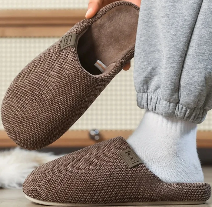 

Hot Sale Men's Slippers Indoor Warm House Furry Soft Bottom Plush Trendy Flats Cotton Slippers Nonslip Slip-On Fluffy Wholesale