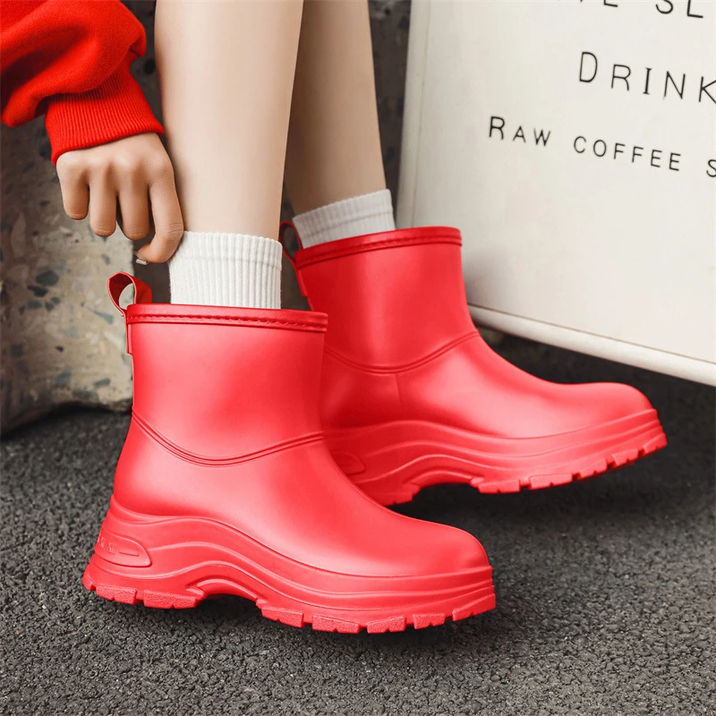 Women Outdoor Rain Shoes Thick Soles Waterproof Boots Solid Rain Boots Galoshes Ladies Rain Shoes Waterproof Ladies Rain Shoes