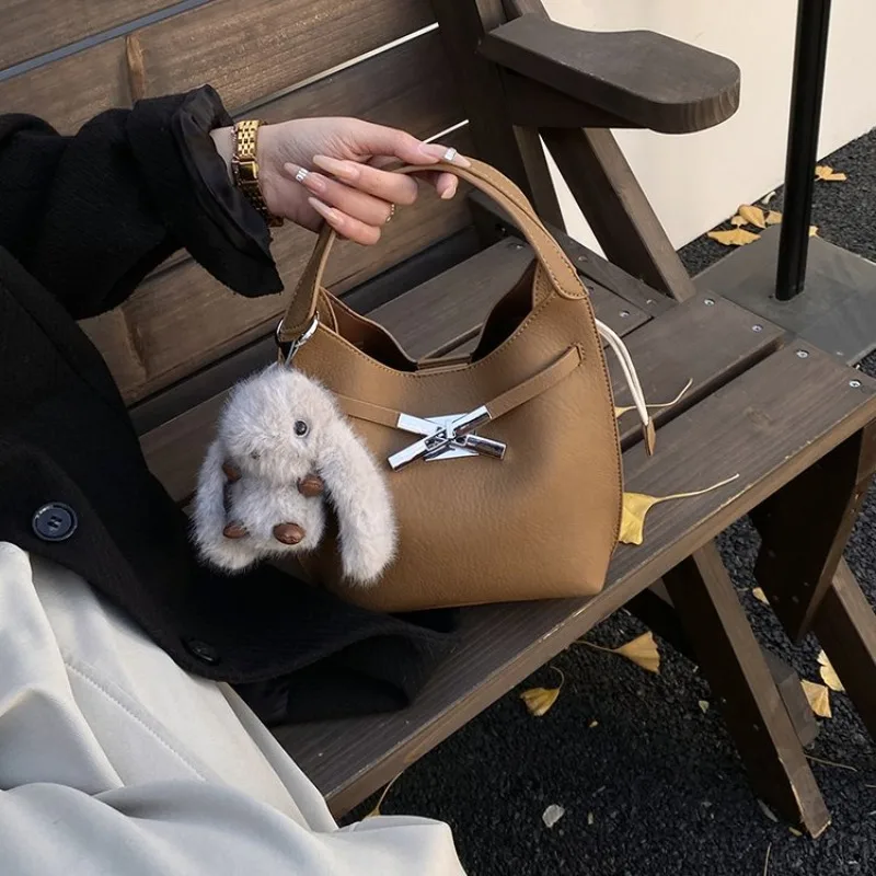 

Элегантные дизайнерские сумки для подгузников для женщин, простые повседневные кожаные сумки-тоут, винтажные, минималистичные, модные, большой вместимости