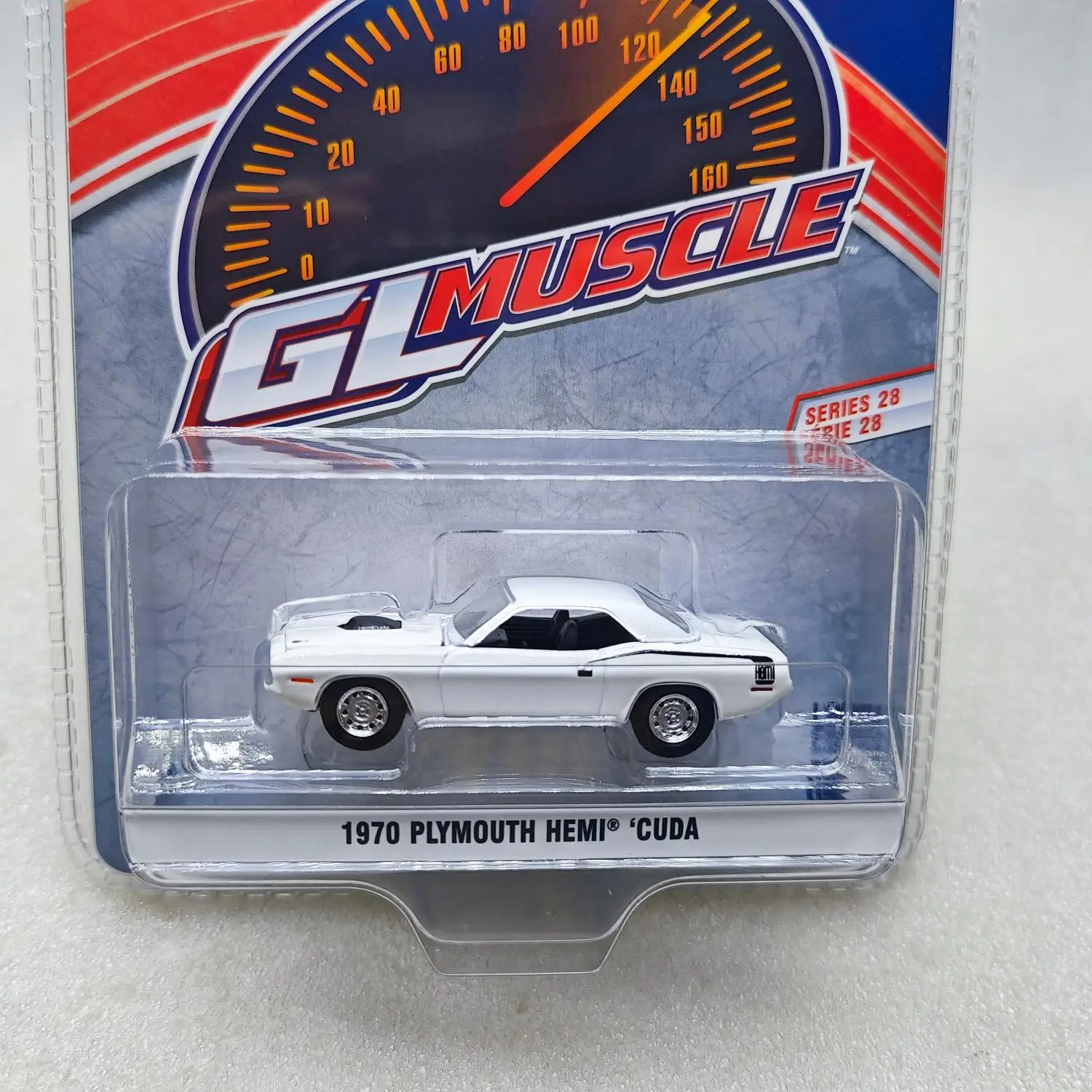 

1:64 1970 Plymouth Hemi 'Cuda High Simulation Alloy Модель автомобиля Коллекционная игрушка Подарочный орнамент