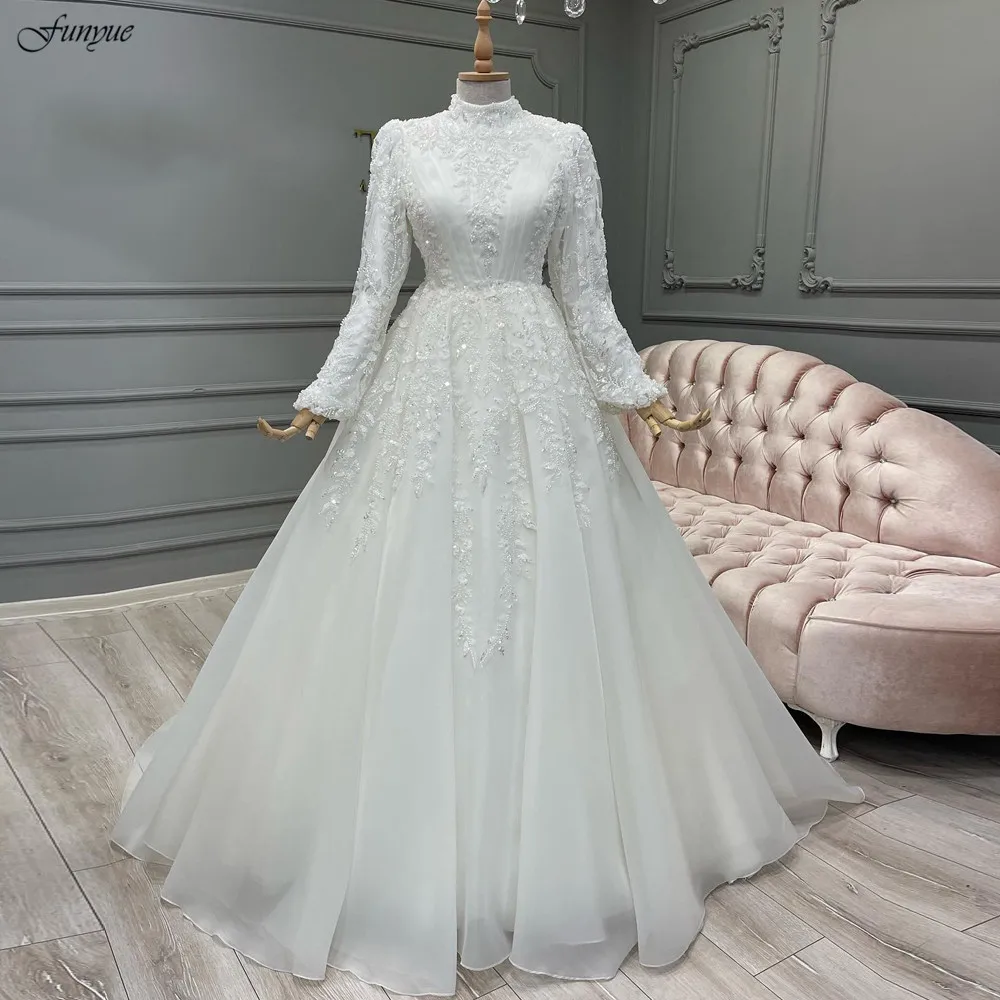 

Funyue Luxury Muslim Wedding Dress for Bride Dubai Arabic Long Sleeve A Line Hijab Bridal Gown Lace Appliques Beaded Vestidos