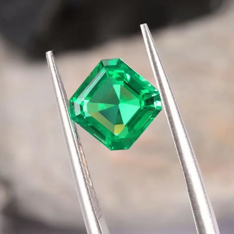 Colar de esmeralda com pingente de joias incrustadas, corte Asscher cultivado em laboratório, Zâmbia, esmeralda reciclada