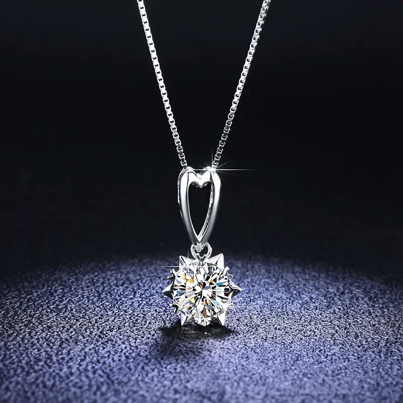 

Luxury PT950 Platinum 1CT Certified Moissanite Necklace Sunflower Diamond Pendant Necklace for Women Promise Wedding Jewelry