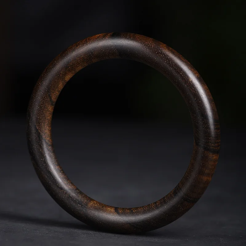 Bodhisattva Chess Agarwood Bracelet, Round Carving, Handmade Ornament, Decorative Item, Wooden Bangle